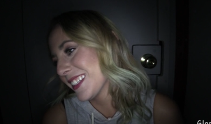 scarlett 1st gloryhole visit video